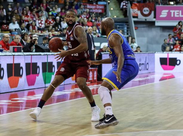 球员个人带 球员个人带