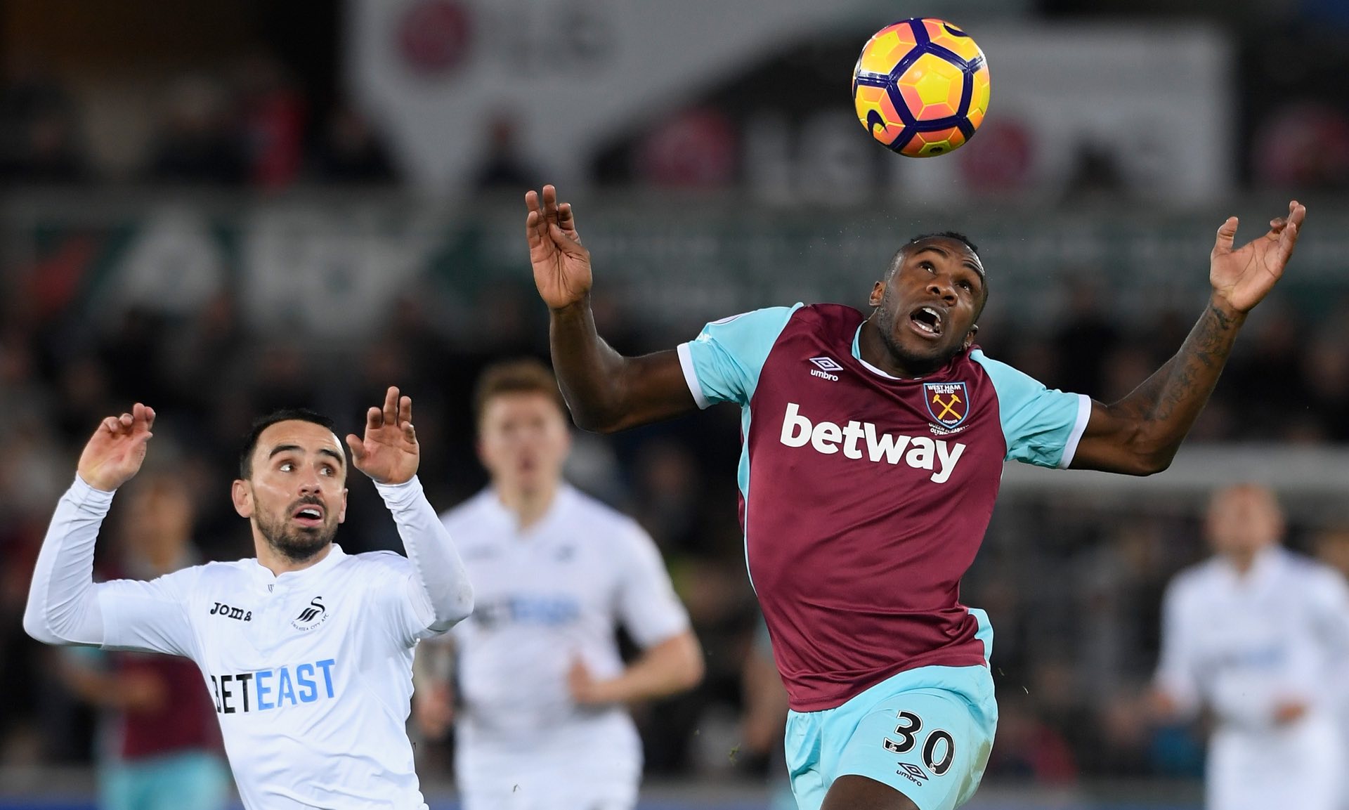 而伴随而来 而伴随而来